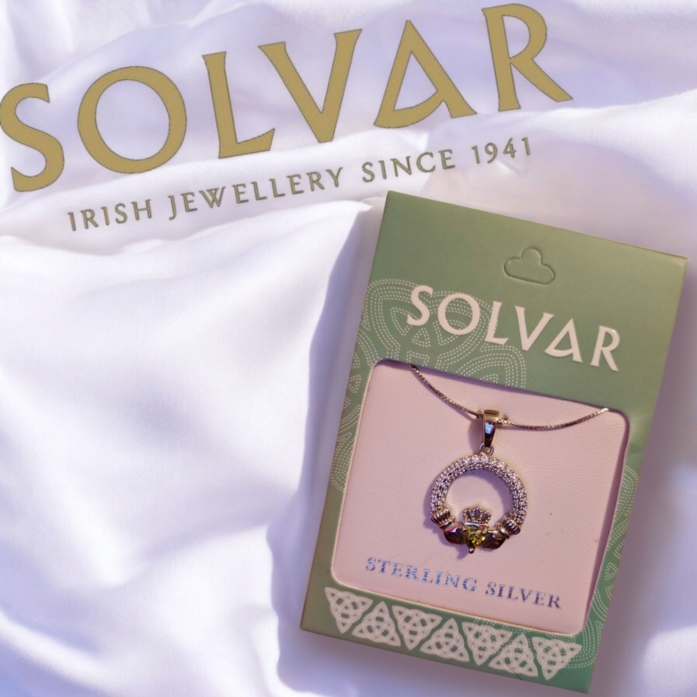 Solvar August Birthstone Peridot Silver Claddagh Necklace NEW!